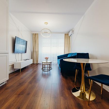 3 Bedrooms Premium Bella Blue For 8 Guests With Ac And Free Out Side Parking 제수프 외부 사진