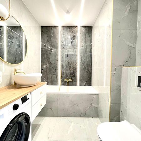 3 Bedrooms Premium Bella Blue For 8 Guests With Ac And Free Out Side Parking 제수프 외부 사진