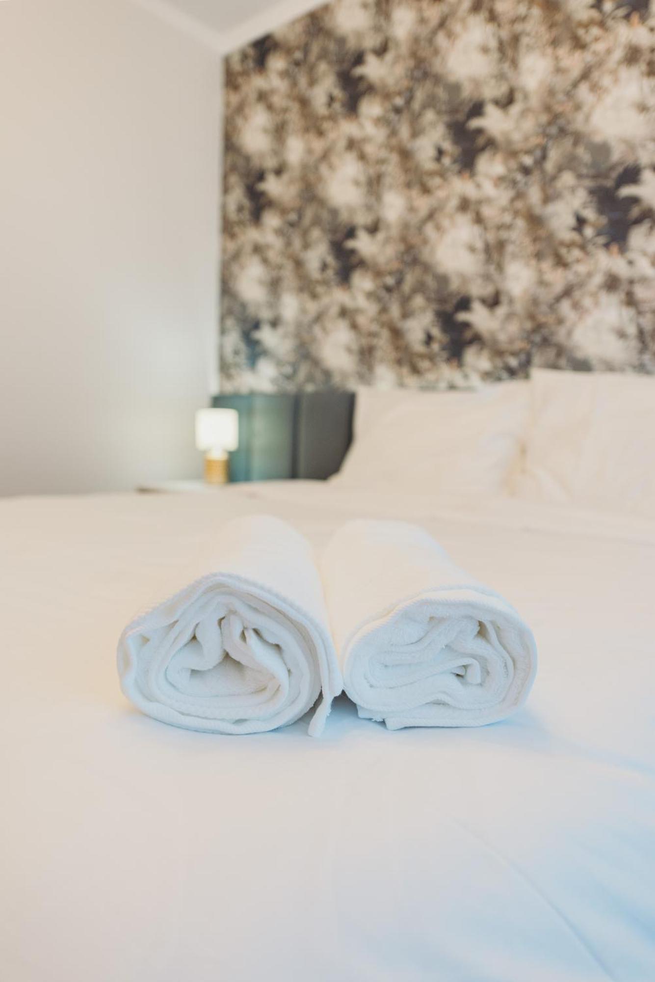 3 Bedrooms Premium Bella Blue For 8 Guests With Ac And Free Out Side Parking 제수프 외부 사진